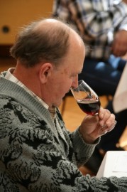 Dolnoorešanský džbánek vínka 2012 odborná degustácia