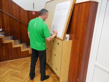 Dolnoorešanský džbánek vínka 2014 odborná degustácia