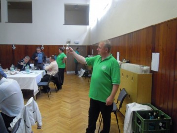 Dolnoorešanský džbánek vínka 2014 odborná degustácia