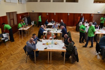 Dolnoorešanský džbánek vínka 2015 odborná degustácia