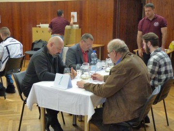 Dolnoorešanský džbánek vínka 2018 odborná degustácia